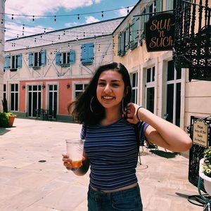 Meet your Posher, Ariana